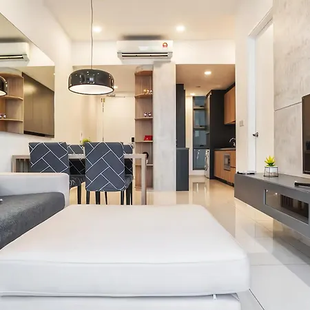 The Robertson Bukit Bintang Apartment Kuala Lumpur Exterior photo