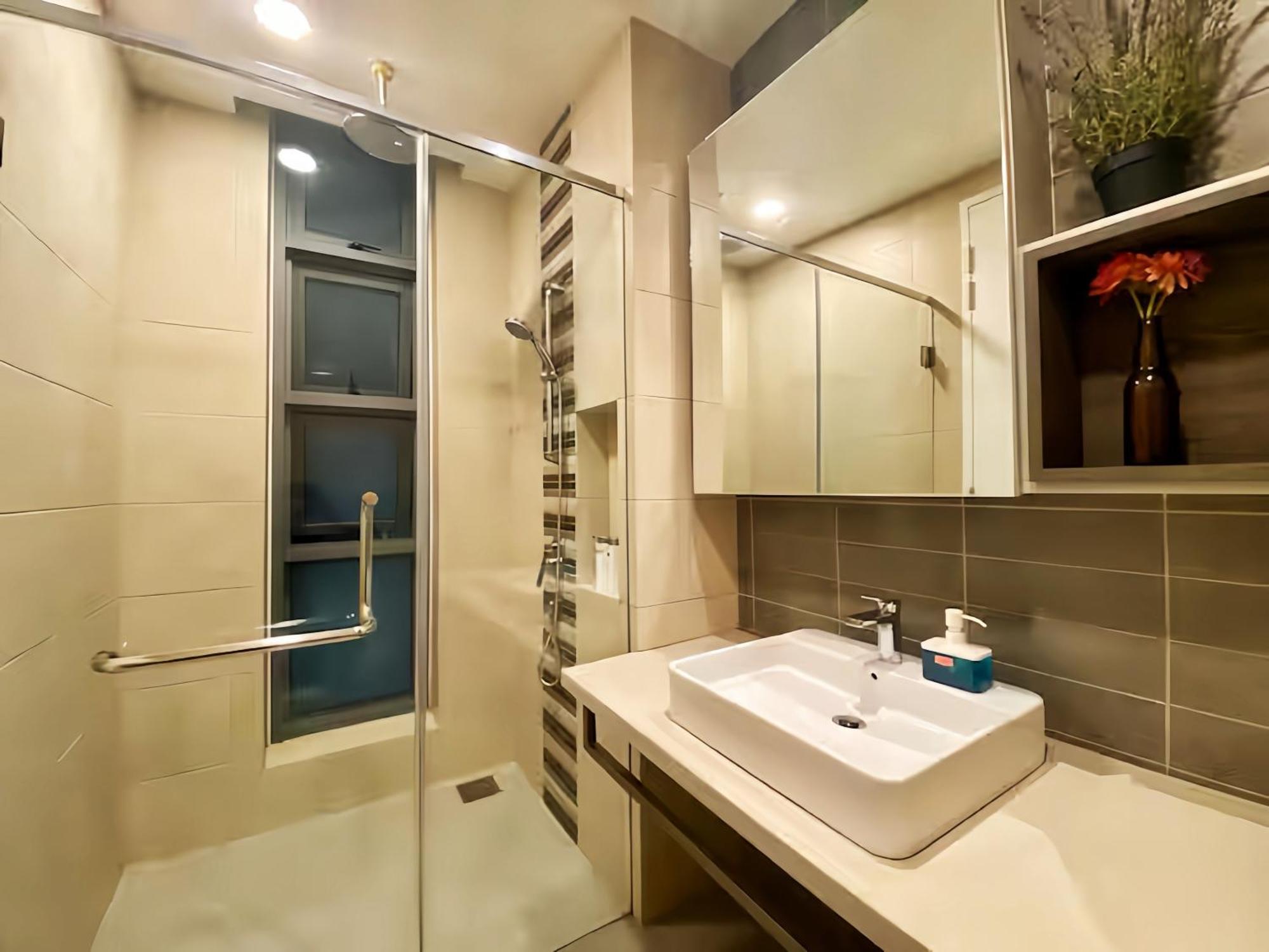 The Robertson Bukit Bintang Apartment *